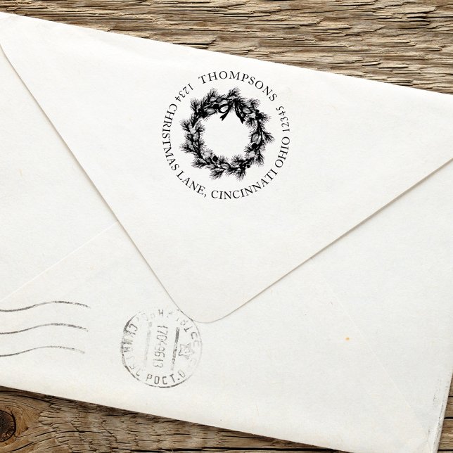 Carimbo Auto Entintado Feriado de Natal, Greenerescência, Endereço de Dev (Christmas holiday greenery simple wreath return address self inking stamp.)