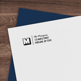 Carimbo Auto Entintado Nome da Família da Fonte Blocky Monogram Script En