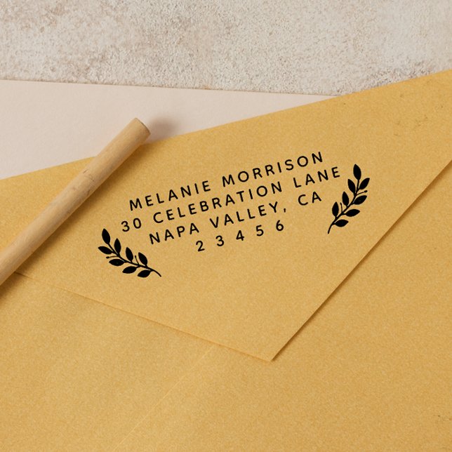 Carimbo Auto Entintado Nome e Endereço de Devolução com Ramos Botânicos (Rubber Stamp Mock-up)