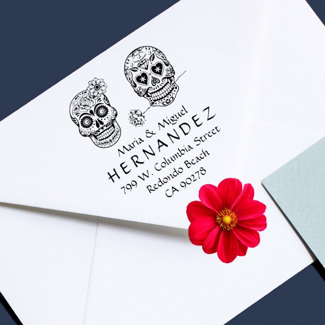 Carimbo De Borracha Crânios De Açúcar Mexicanos Casados Endereço De De (Mexican Sugar Skulls Married Couple Return Address Rubber Stamp. Perfect for Halloween!)
