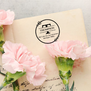 Carimbo De Borracha Endereço de Regresso Familiar com Monograma,