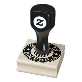 Carimbo De Borracha Feito Na América, Em Cartaz De Arte De Madeira