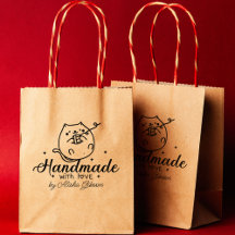 Gato bonito feito à mão com amor, grande