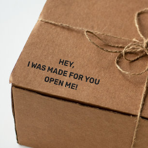 Carimbo De Borracha Hey, I was made for you, open me, Packaging