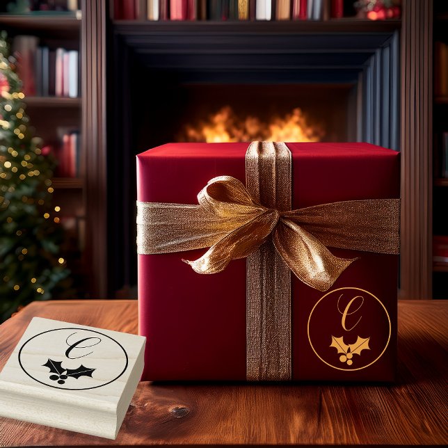 Carimbo De Borracha Holly and Berries Christmas Holiday Monogram (Elegant Holly and Berries Christmas Holiday Monogram Rubber Stamp (shown with gold ink))