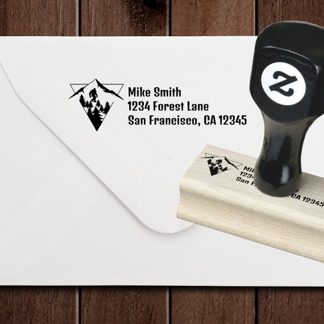 Carimbo De Borracha Montanha Florestal Bastante Escamosa de Pé Grande  (Criador carregado)