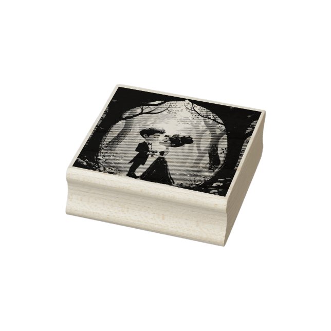 Carimbo De Borracha Moonlit Vows – A Cute Gothic Wedding Moment.  (Carimbo)