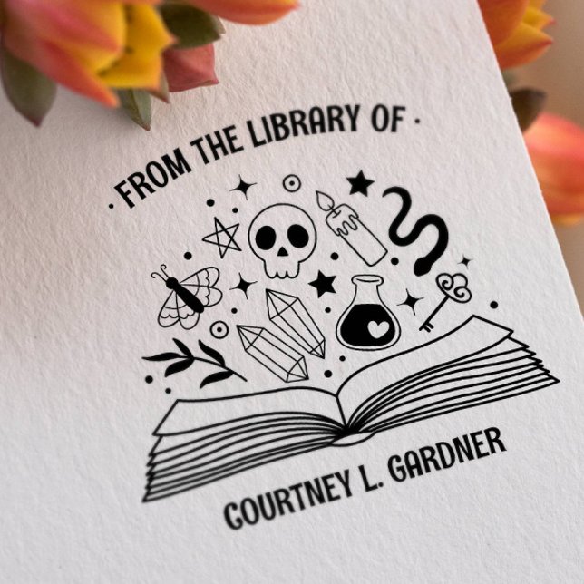 CARIMBO DE BORRACHA NA BIBLIOTECA DO SEU NOME MAGIC BOOK (From the librabry this book belongs to magic potion snake star)