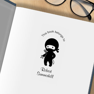 Carimbo De Borracha Tiny Ninja, segurando a placa estelar