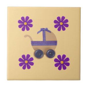 Carrinho de criança de bebê roxo do primavera,