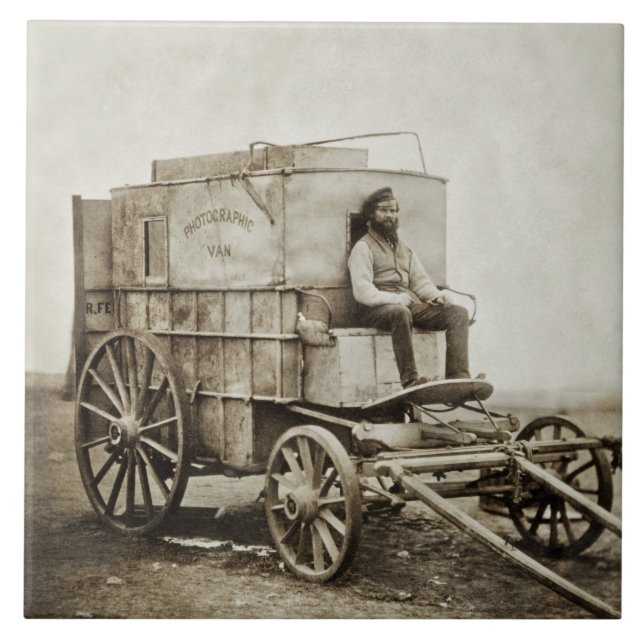 Carrinho de fotografia de Roger Fenton Realismo Fo (Frente)