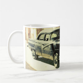 Carro americano na rua em Havana, caneca de Cuba