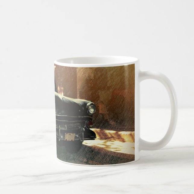 Carro americano na rua em Havana, caneca de Cuba (Direita)