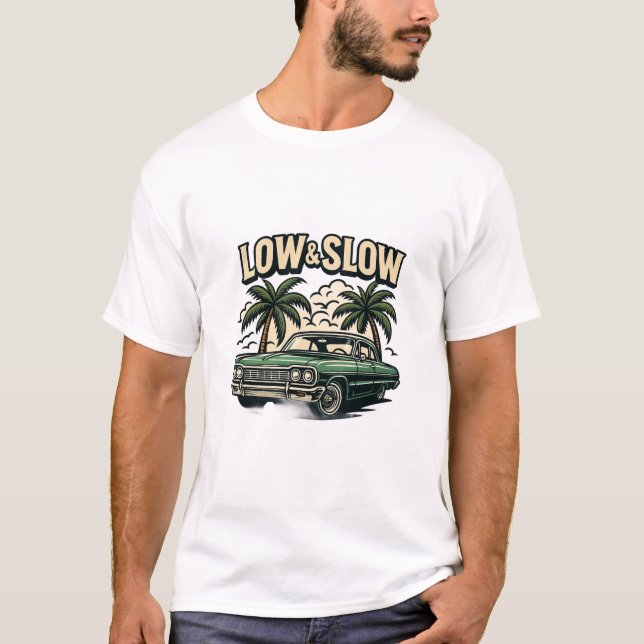 Carro Lowrider Clássico | Camiseta Retro Low & Slo (Frente)