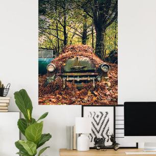 Carro Russo Vintage no outono deixa Poster