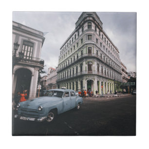 Carro vintage Clássico Azul Cityscape