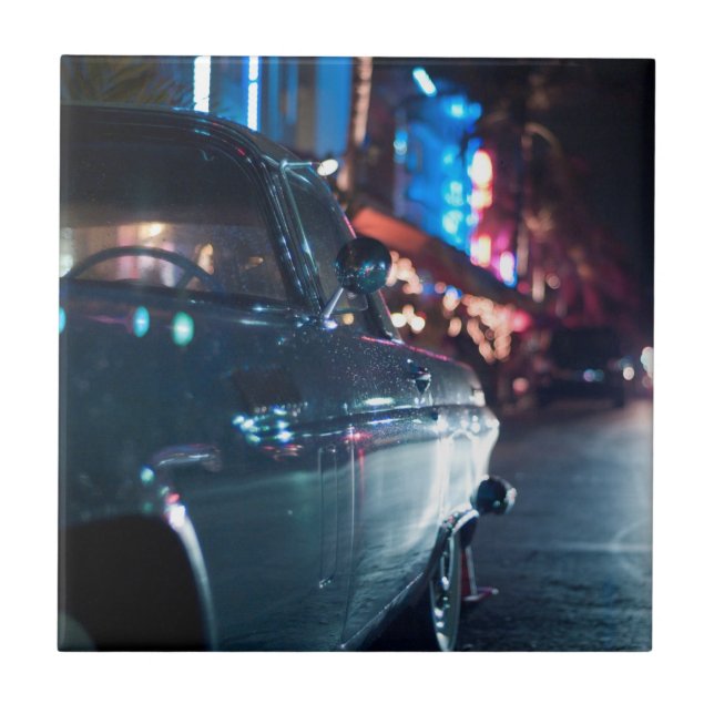 Carro vintage da movimentação do oceano (Frente)