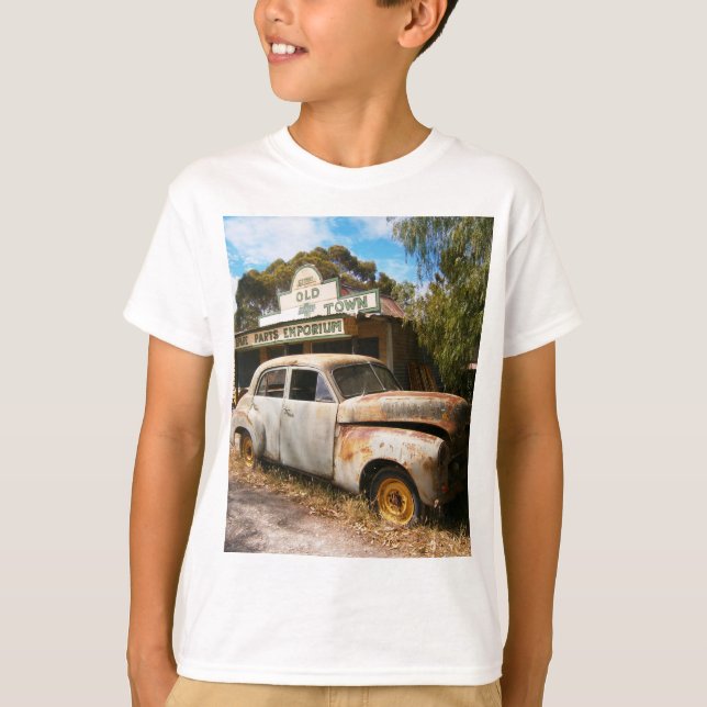 Carro vintage E Garagem, Camiseta Para Meninos (Frente)