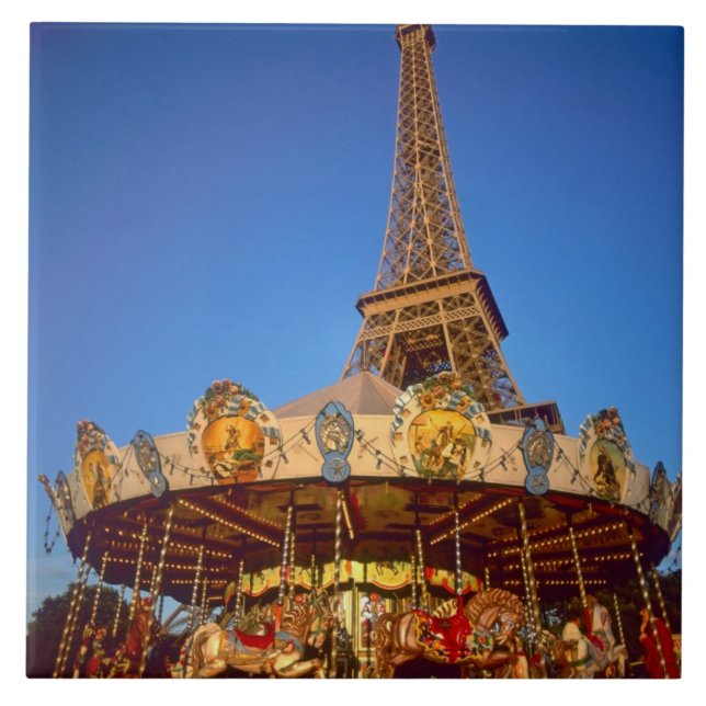 Carrossel, Torre Eiffel, Paris, França (Frente)