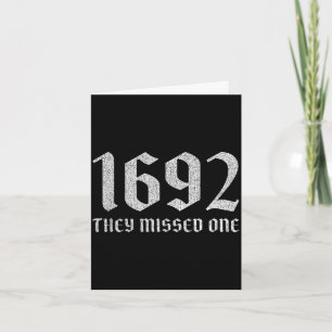 Cartão 1692 perdeu uma bruxa engraçada de Halloween humor
