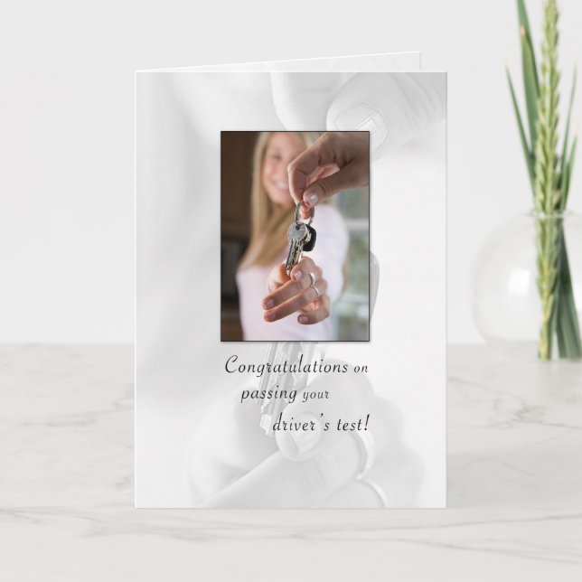 Cartão 3715 Parabéns que passam pela licença de drivers (Frente)