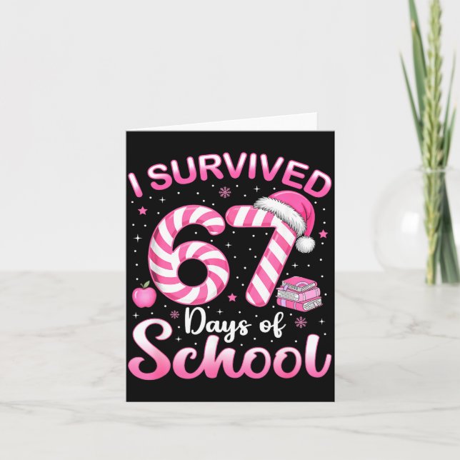 Cartão 67 Christmas Shirt Teacher Kids I Survived 67 Days (Frente)