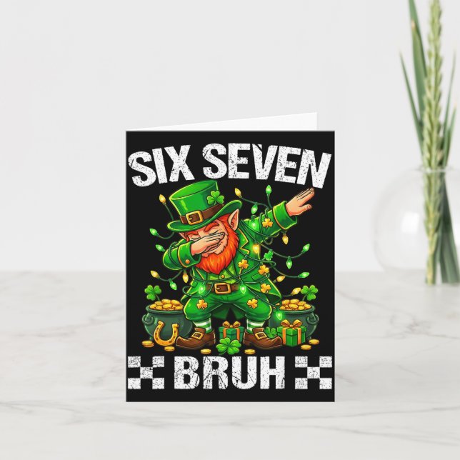 Cartão 67 St Patricks Funny Six Seven Meme Leprechaun Boy (Frente)