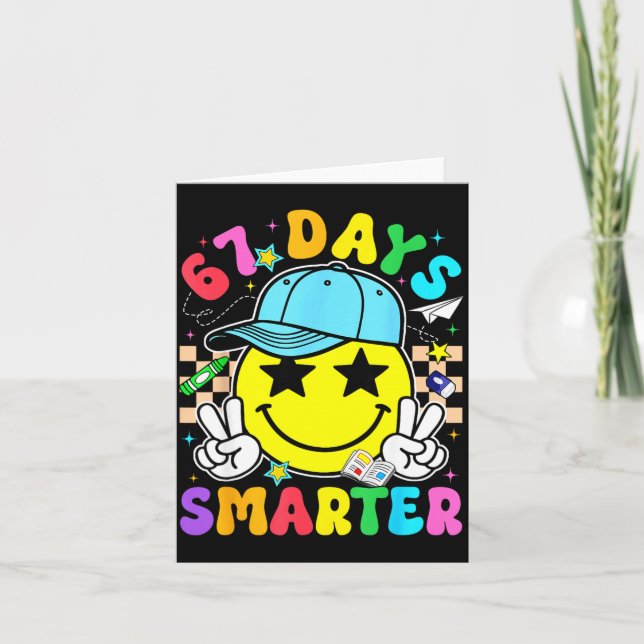 Cartão 67th Day Of School 67 Days Smarter Teacher Boy Gir (Frente)