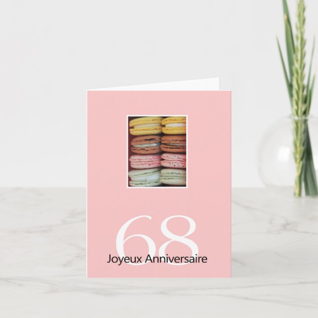 Cartão 68º aniversário francês Macaron-Joyeux Anniversair (Frente)