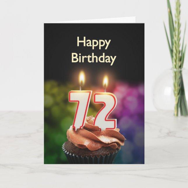 Cartão 72º aniversário com bolo e velas (Frente)