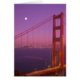 Cartão A Ponte Golden Gate logo após o pôr do sol,