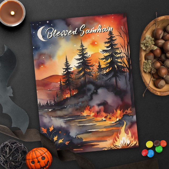 Cartão Abençoada Floresta de Incêndio em Samhain deixa o  (Blessed Samhain Fall Fire Forest Leaves Sunset Halloween Greeting Card)