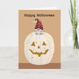 Cartão Abóbora Bege de Halloween com Gnome
