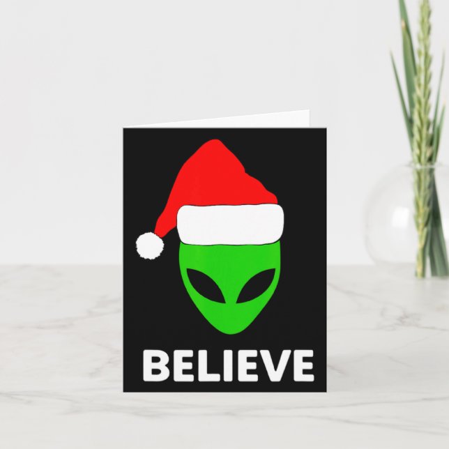 Cartão Alien Green Face Christmas Santa Hat Believe  (Frente)
