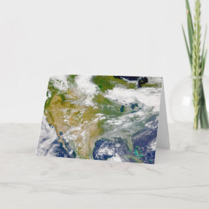 Cartão América Do Norte Com Fumaça Visível Em Locais.