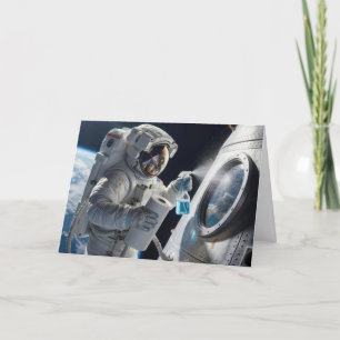 Cartão Aniversário Astronauta Limpando Janela da Espaçona
