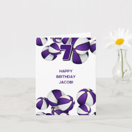Cartão aniversário de criança roxo branco de basquete