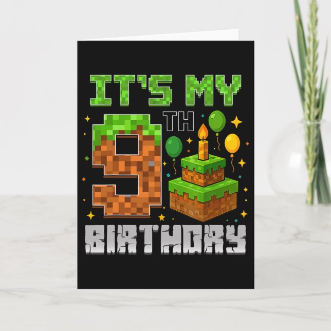 Cartão Aniversário É o meu 9º Aniversário Gamer Pixel Boy (Frente)