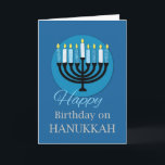 Cartão Aniversário em Hanukkah Menorah no Azul Negro<br><div class="desc">Este cartão está aqui para fazer um propósito específico,  que é permitir que você envie cumprimentos de aniversário e Hanukkah ao mesmo tempo. Então,  se você conhece alguém cujo aniversário coincide com a celebração de Chanucá,  então este é o cartão que você precisa cumprimentá-los.</div>