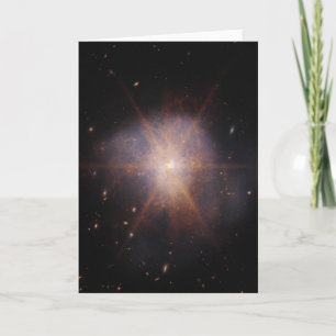 Cartão Arp 220 Acende O Céu Noturno