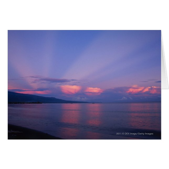 Cartão Aumento do sol sobre o mar (Frente Horizontal)