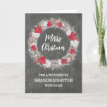 Cartão Avô Russo Chalkboard Natal<br><div class="desc">Feliz Natal para a placa neta com padrão rústico de prato de chalkboard e coroa de neve com poinsetos.</div>