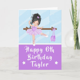 Cartão Bailarina Menina de Cabelo Preto Roxo Feliz Aniver