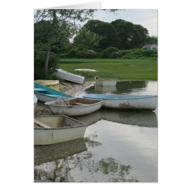 Cartão "Barcos espalhados na praia" (Frente)