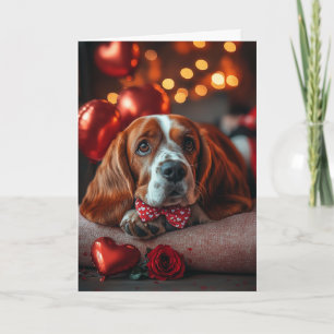 Cartão Basset Hound encantador no Dia dos Namorados