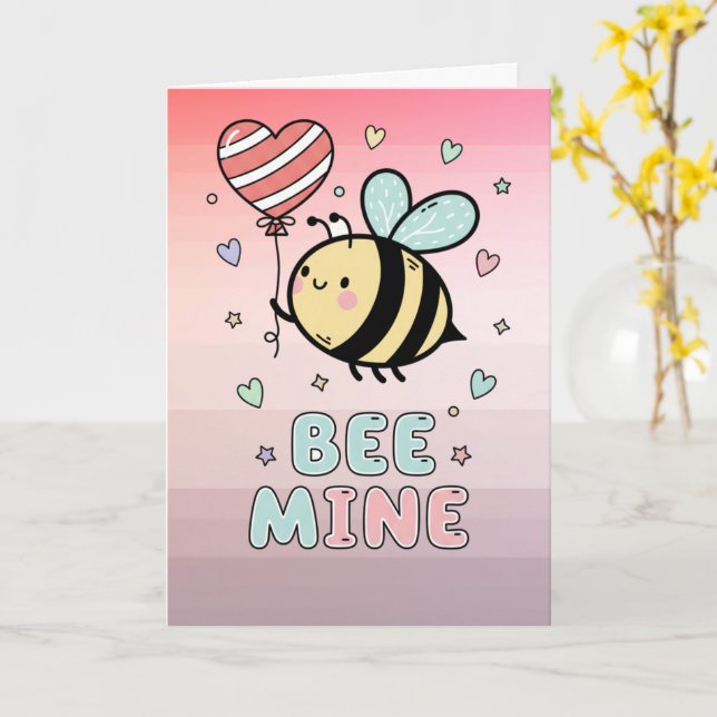 Cartão Bee Mine! Cute Bee Valentines Day Greeting (Flor Amarela)