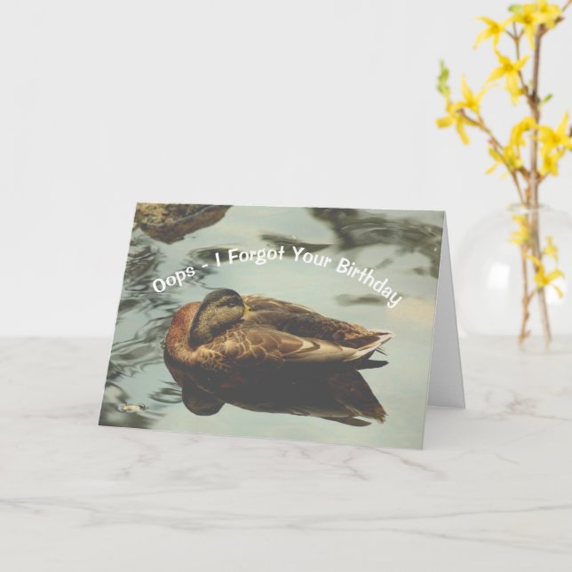 Cartão Belo Aniversário do Pato Naptime, Cute Atrasado (Flor Amarela)