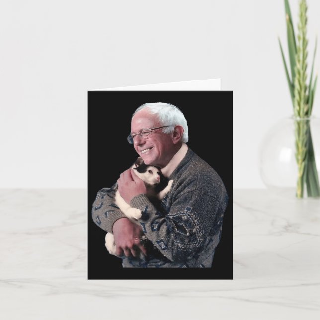Cartão Bernie Sanders Abraçando Gato Camisola Bela-Camisa (Frente)