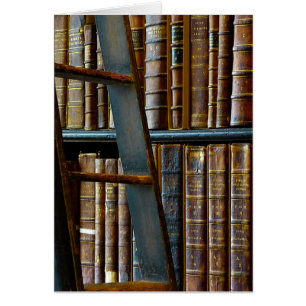Cartão Biblioteca velha, livros velhos