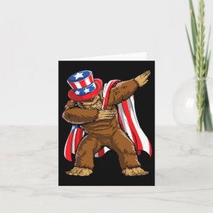 Cartão Bigfoot 4 de Julho Sasquatch Bandeira Americana